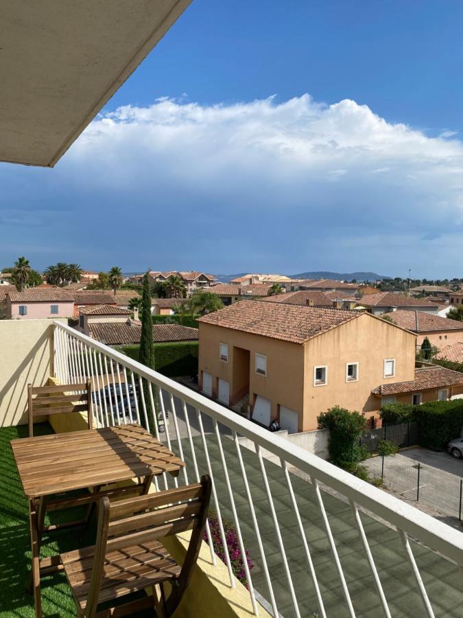 Appartamento Mon Reve Carqueiranne Esterno foto